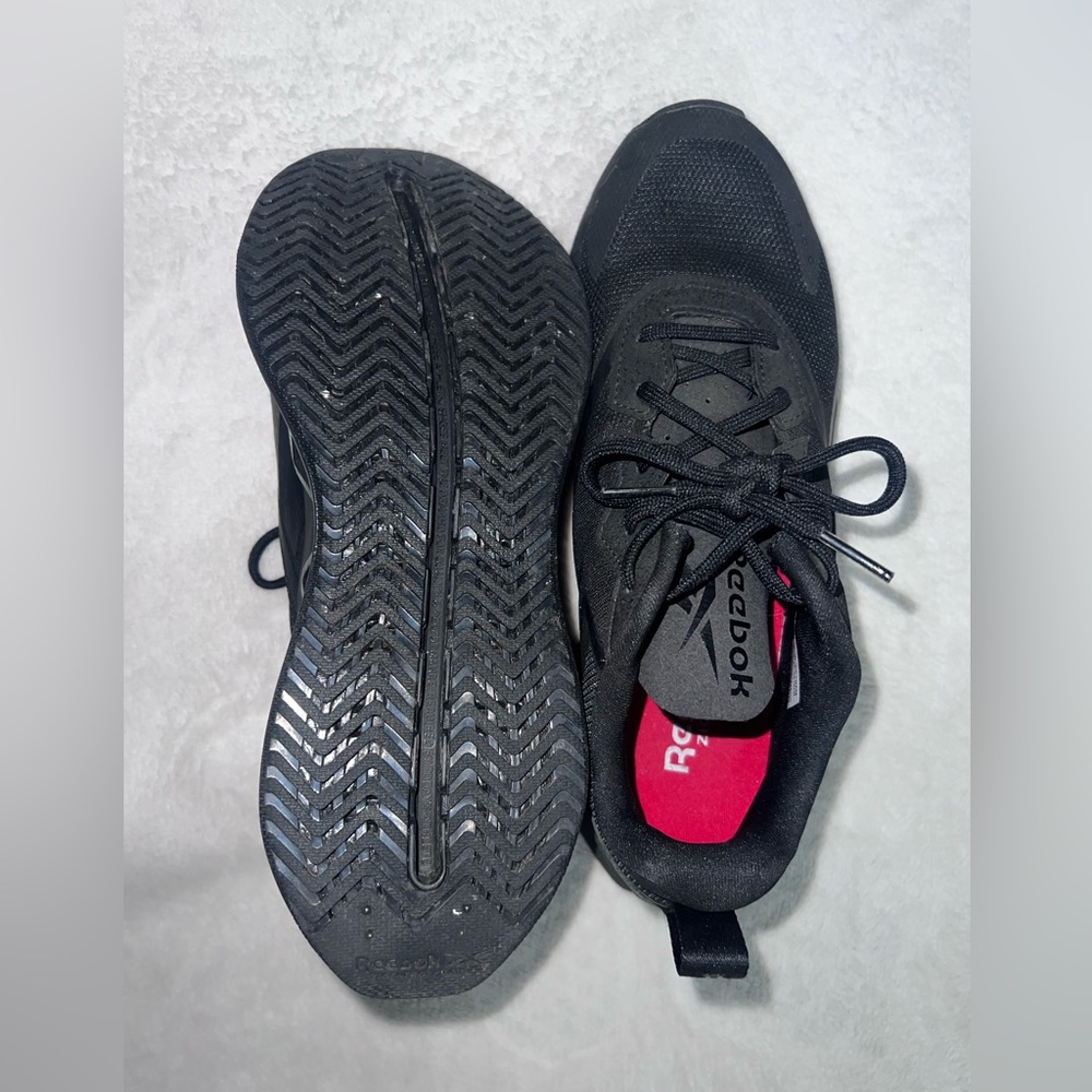 Men’s Reebok - Picture 2 of 3